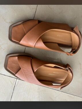 Paloma Barcelo Cognac Leather Crisscross Slingback Sandals 37